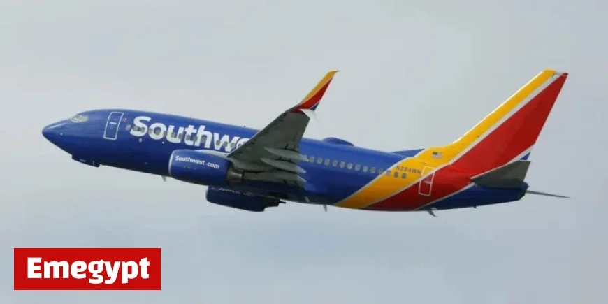 Southwest Plane Aborts Landing to Avoid Helicopter Collision