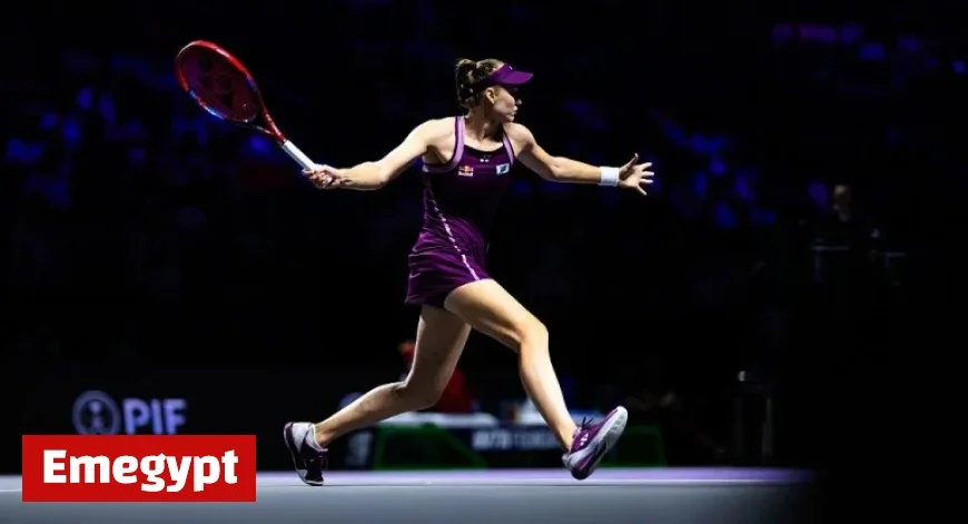 Rybakina Ends Losing Streak Against Swiatek and Moves Closer to Semifinal Spot in Riyadh