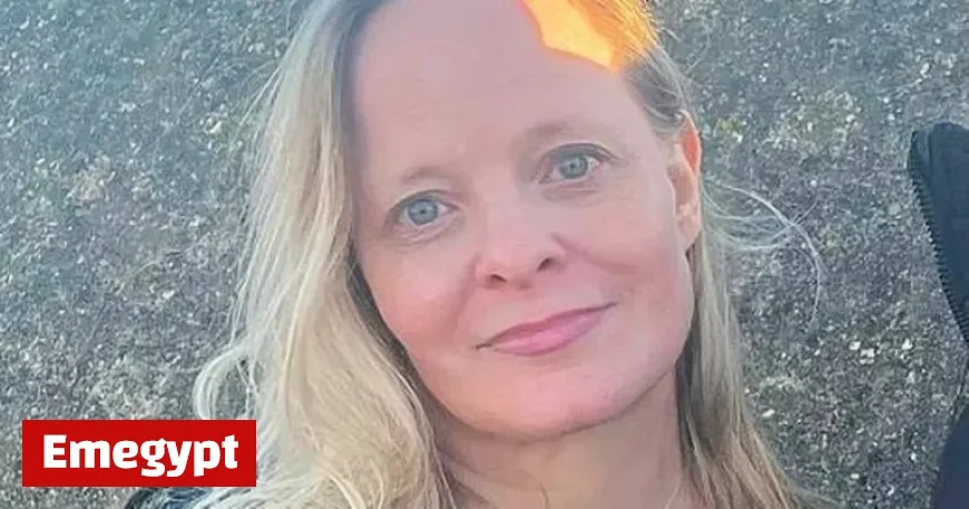 Man Confronts Train Knifeman and Is Shocked by His Words