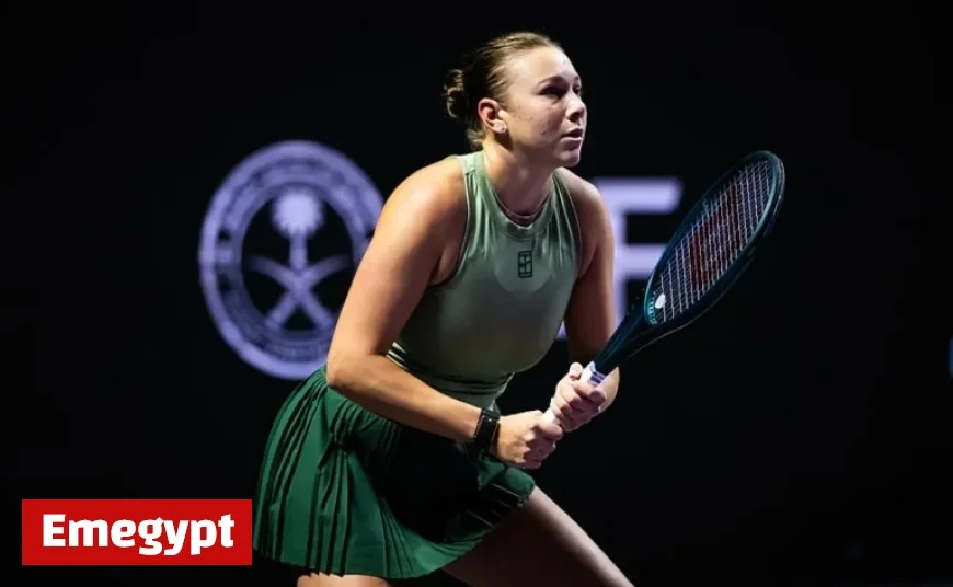 Anisimova Eliminates Fellow American from WTA Finals Setting Up a Blockbuster Match with Swiatek