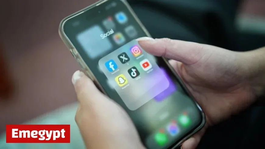 Children Face Imminent Ban from Social Media Platforms