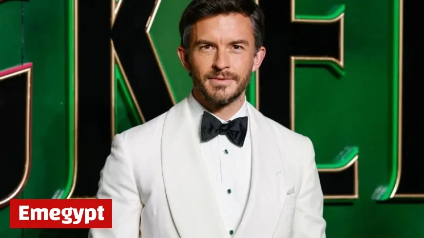 Jonathan Bailey Crowned People Magazine’s 2025 Sexiest Man Alive