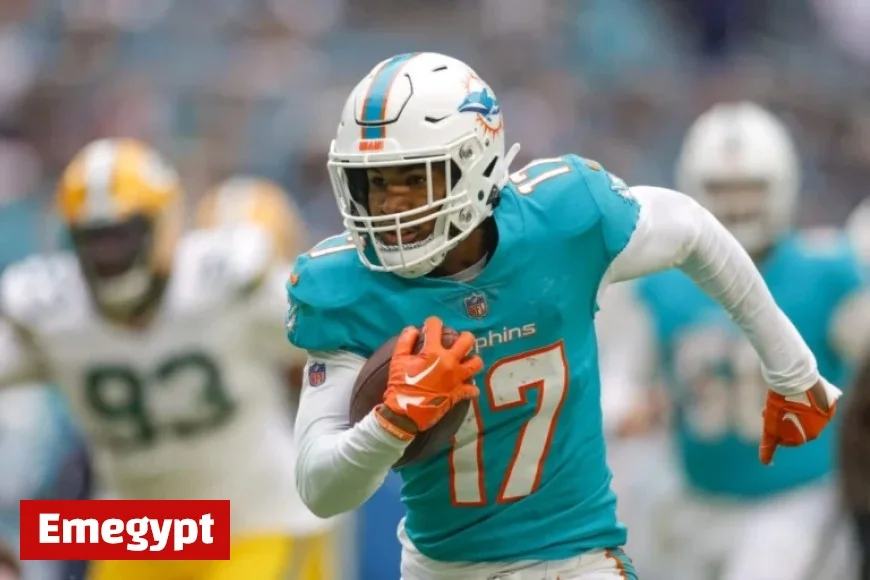 Trade Interest in Jaylen Waddle: Dolphins WR Expected to Stay
