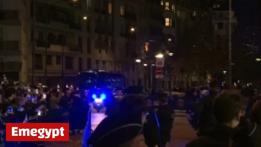 PSG Team Bus Arrives at Parc des Princes for Champions League Showdown Video
