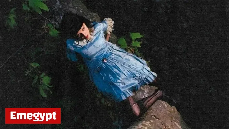 The Marías’ María Zardoya Releases Solo Video “Swan”