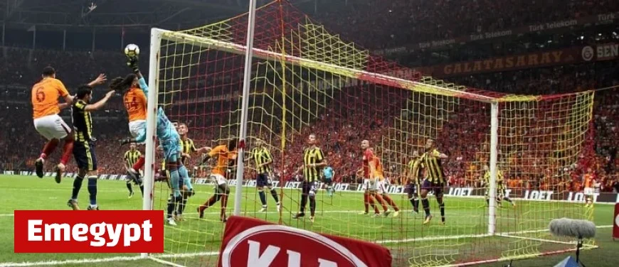 Galatasaray Aims for Historic Third Consecutive UCL Victory in Crucial Amsterdam Clash Against Struggling Ajax