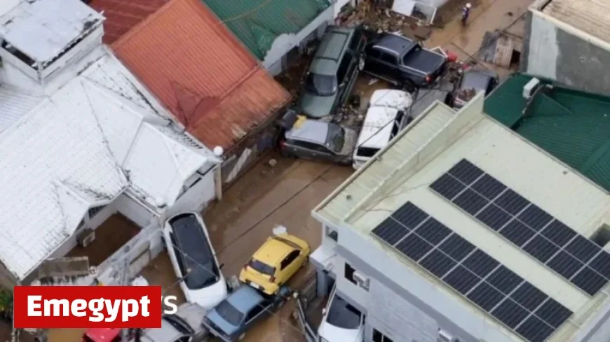 Typhoon Causes Major Car Pile-Up on Philippine Streets