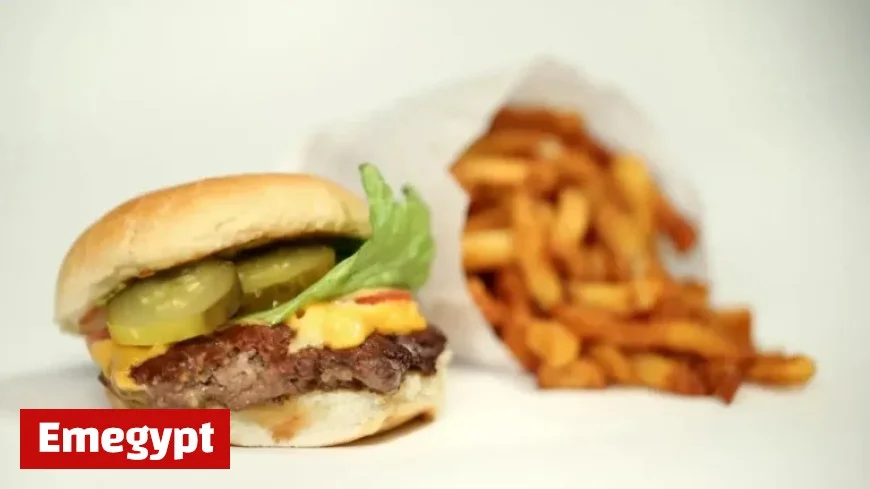 Fast Food Chain Offers $1 Meals in Southern California During Shutdown