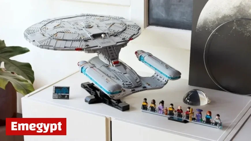 LEGO Unveils Star Trek U.S.S. Enterprise as Black Friday Feature Set