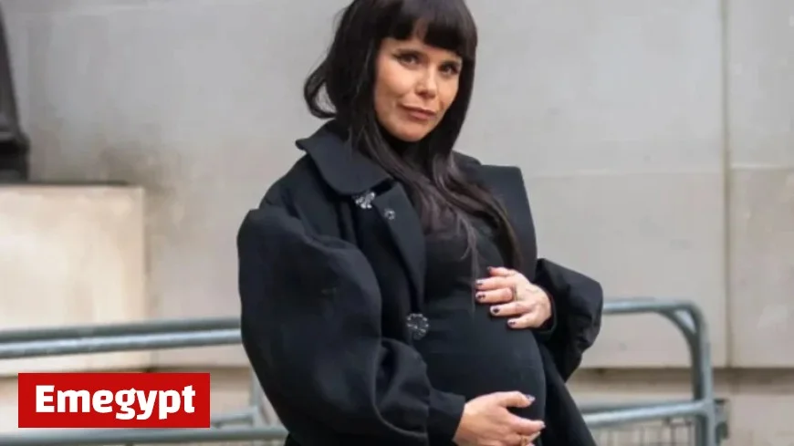 Paloma Faith Showcases Baby Bump at Celebrity Traitors Reunion Showdown with Alan Carr