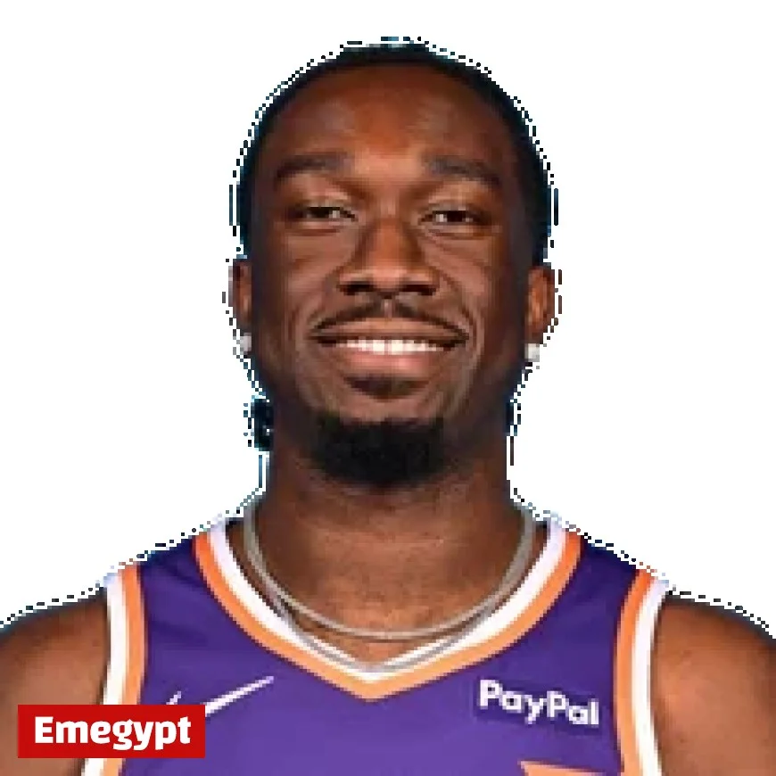 Mark Williams Shines with Impressive Double-Double in Defeat