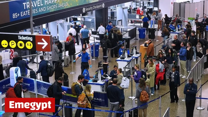 FAA orders phased flight cuts at 40 U.S. airports as government shutdown disrupts air travel