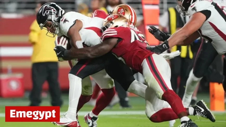 49ers Star Linebacker Injured in First Quarter of Week 10 Showdown Against Rams