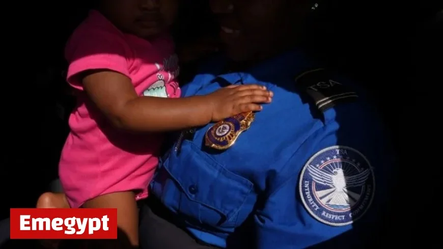 Senate Democrats Block GOP Bill to Pay Federal Workers Amid Shutdown Standoff