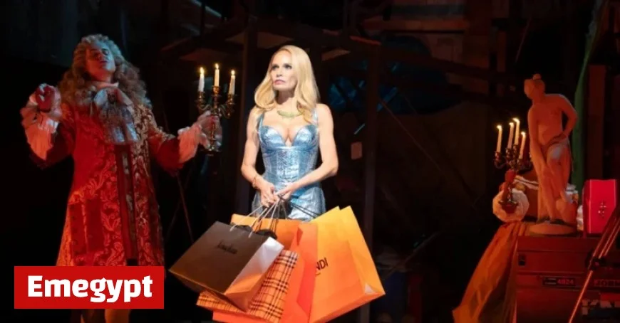 Broadway Reviews Praise “The Queen of Versailles”