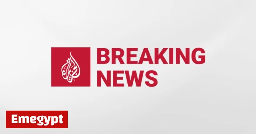 Explosion Rocks Area Near Iconic Red Fort in New Delhi India