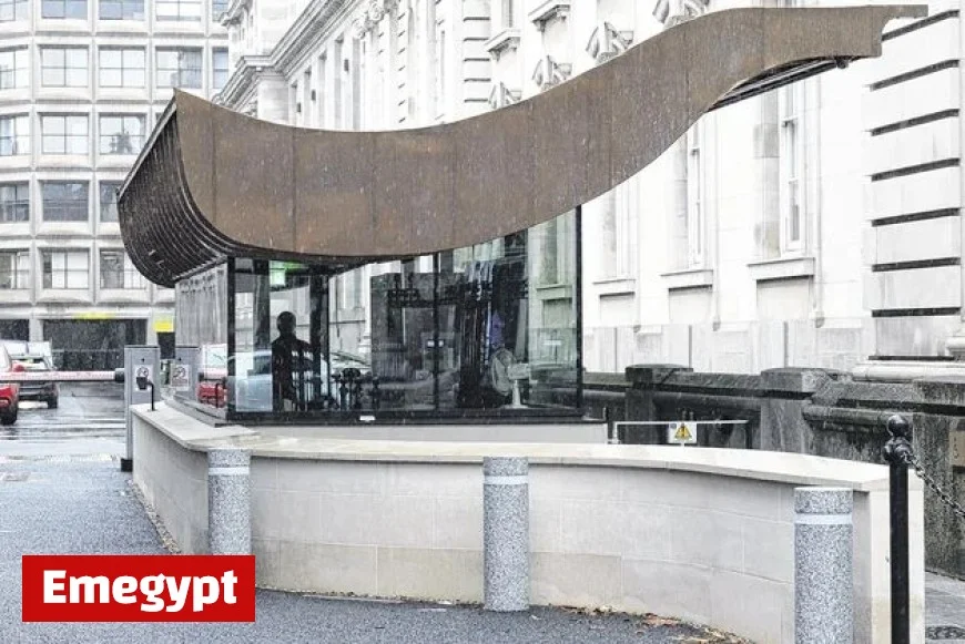 Staff May Relocate as Odor Intensifies from Beneath €1.4M Security Hut