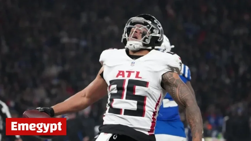 Top Week 11 Running Back Waiver Wire Picks: Allgeier, Demercado, and More