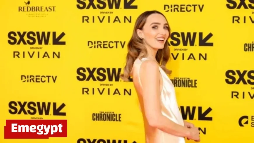 Chloe Fineman Revives Reese Witherspoon Impression on Late Night Show