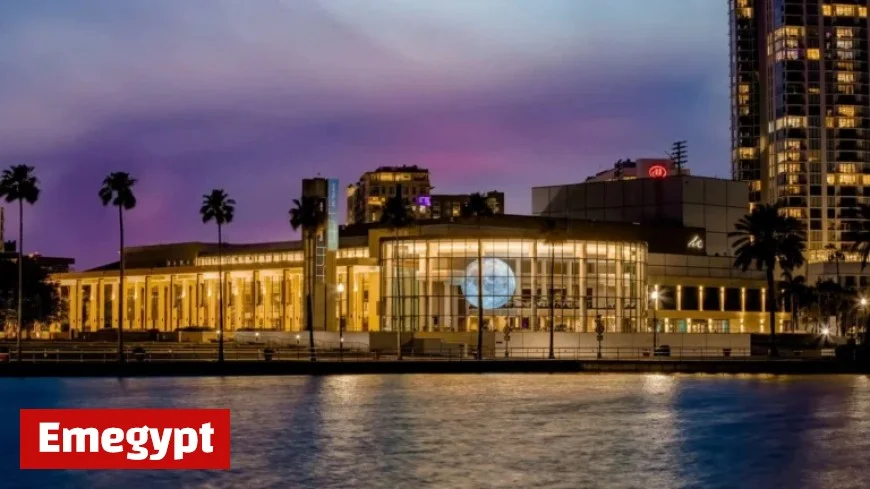 Comedian Hannah Berner Delivers Laughter at St. Pete’s Mahaffey Theater