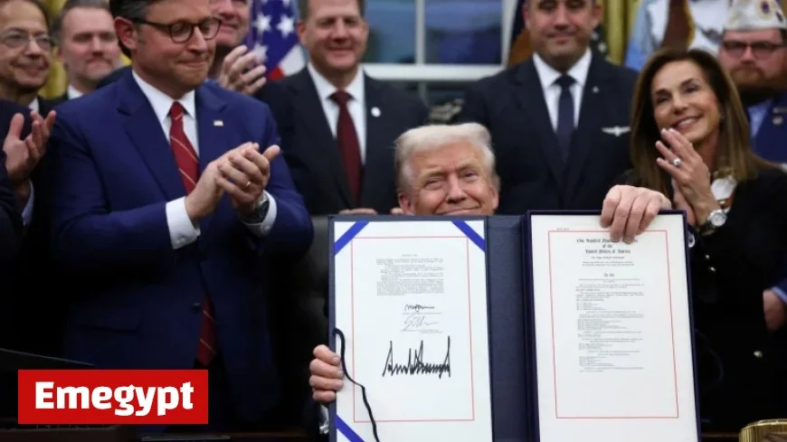 Trump Signs Bill Ending Shutdown Yet Avoids Questions Post-Epstein File Release