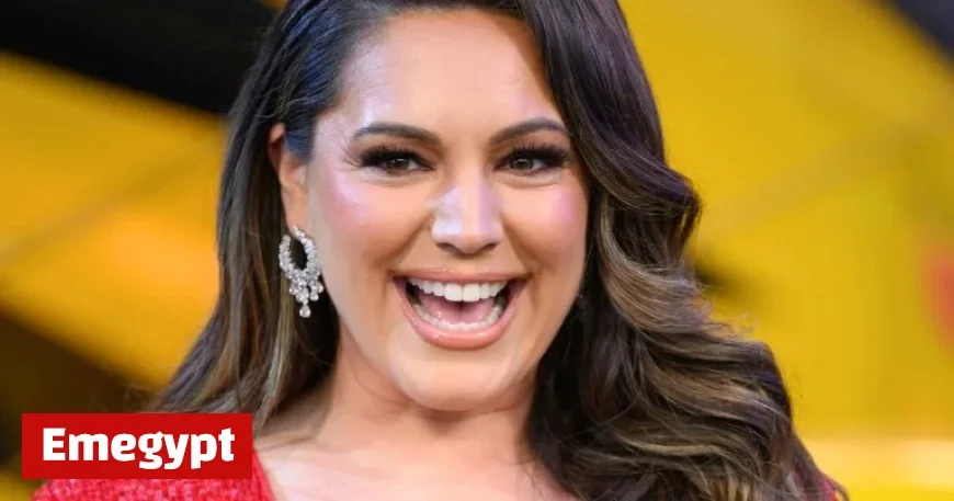 Explore Kelly Brook’s Star-Studded Past: From Hollywood Exes to Actor Husband and Heartbreaking Miscarriage