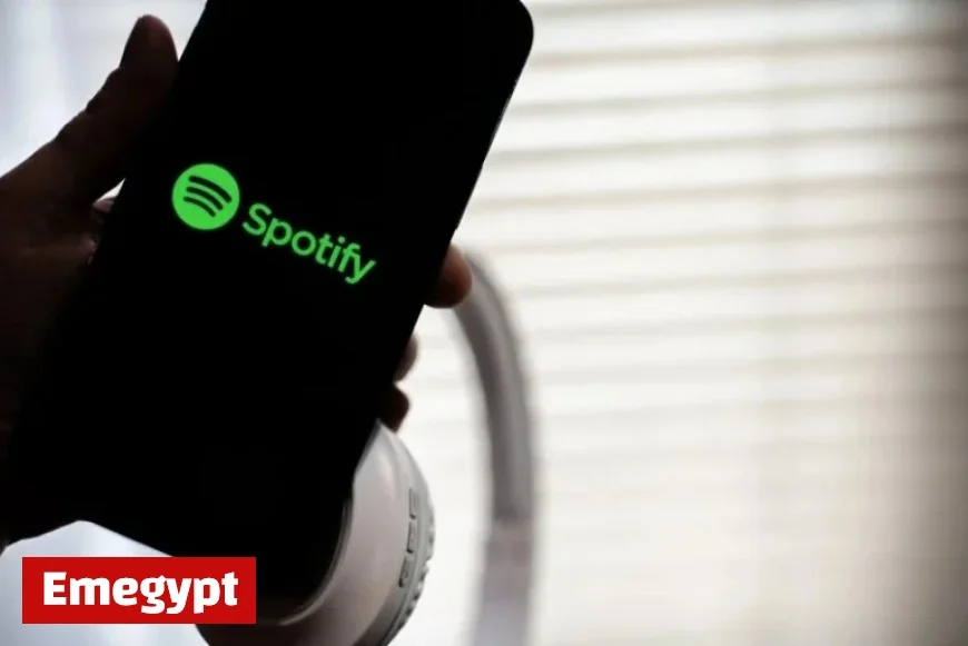 Spotify outage leaves users logged out and music unavailable