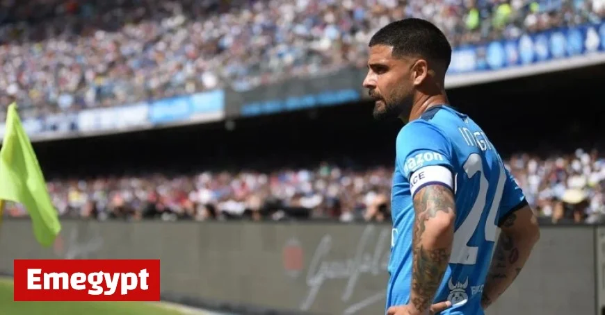 Insigne Joins as a Special Fan for Napoli vs Atalanta at Al Maradona Stadium Photo Inside