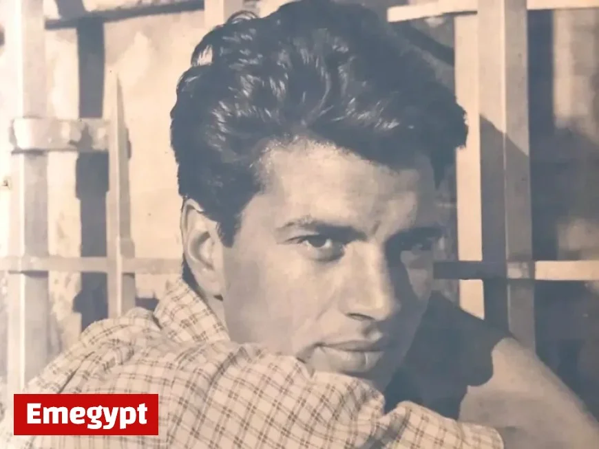 Dharmendra’s Candid Confession After 37 Years Without a Major Award Goes Viral