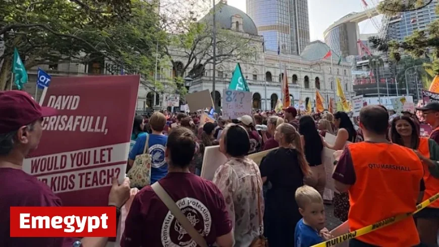 Teachers Strike Continues as Langbroek Stands Firm Against Negotiation