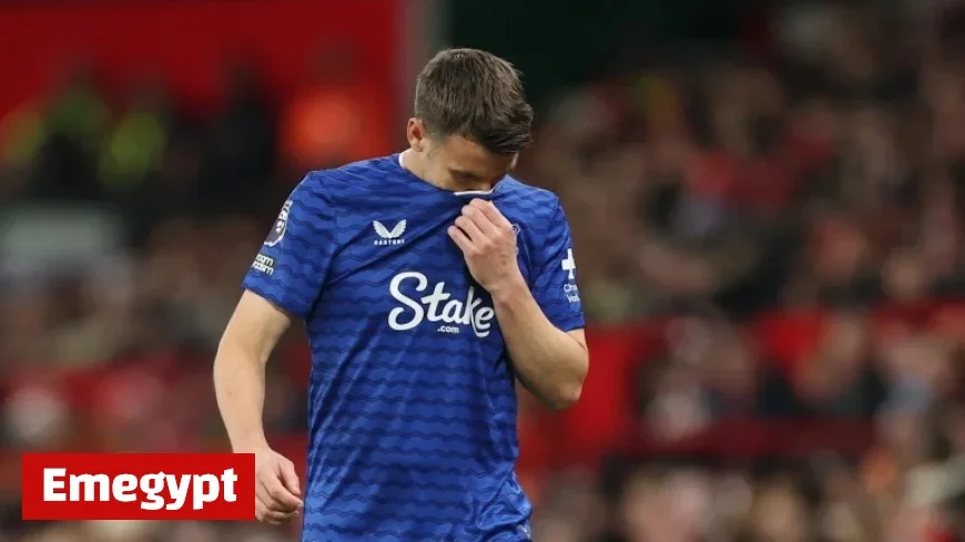 Everton Fans Face Harsh Reality After Crucial Substitution in Man Utd Clash
