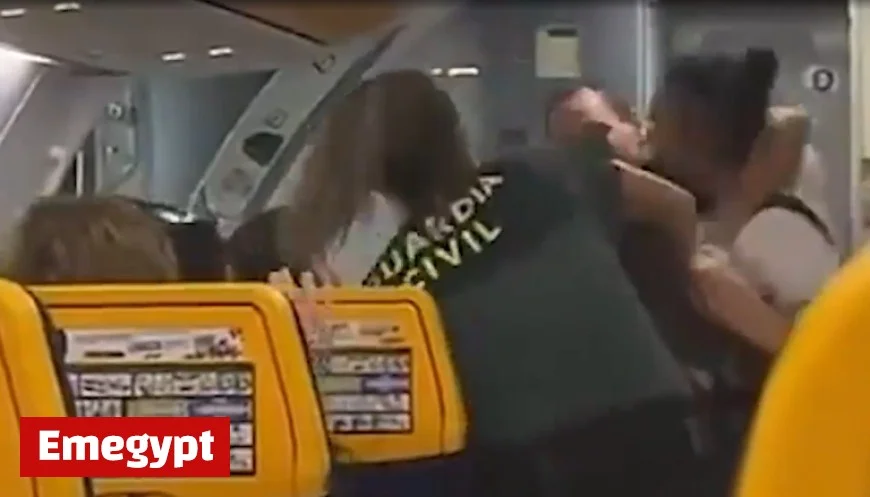 MMA Fighter Linked to McGregor Arrested After Alleged Ryanair Cops Assault