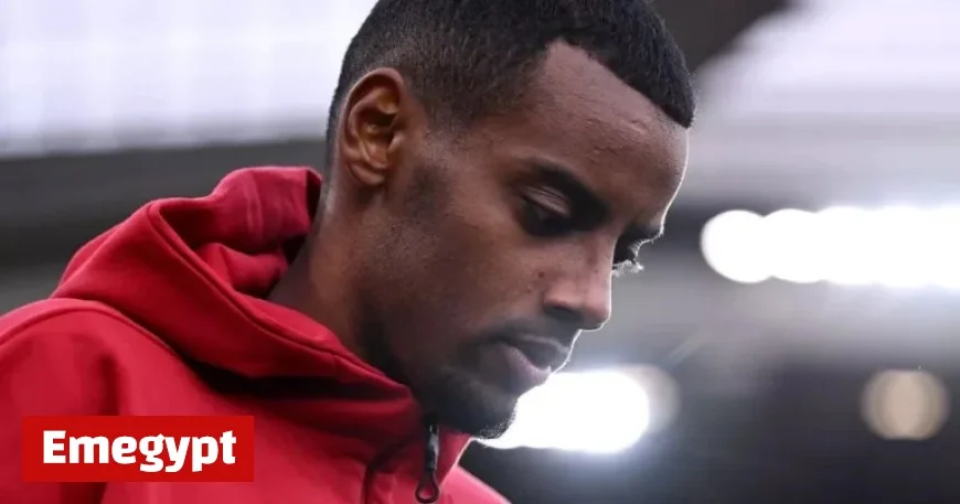 Alexander Isak Controversy: Hugo Ekitike Gains Support Amidst Tensions