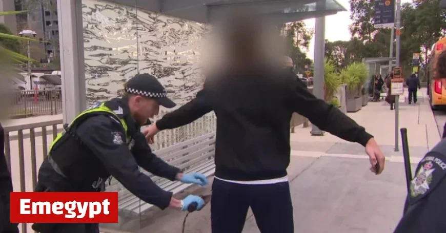 Tr growing concerns as Melbourne CBD police receive expanded weapon search authority