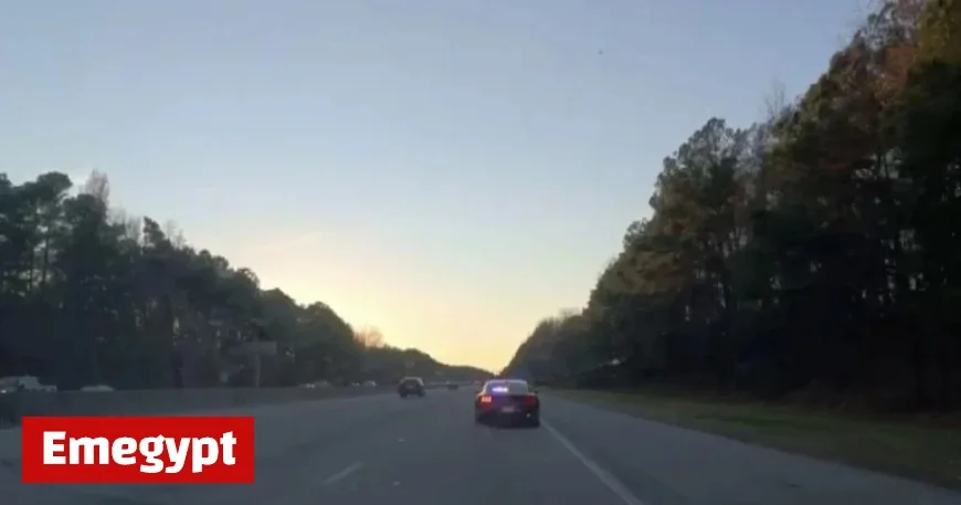 Navigate the Busy Holiday Season with Courtesy and Caution for Stress-Free Travel