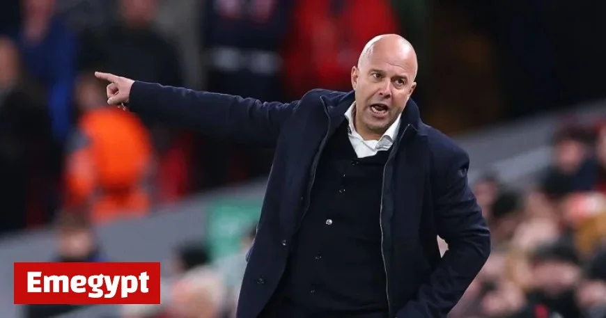 Liverpool Update Arne Slot Faces Sack Deadline Amid Concerns Over Isak and Wirtz During Challenging Period