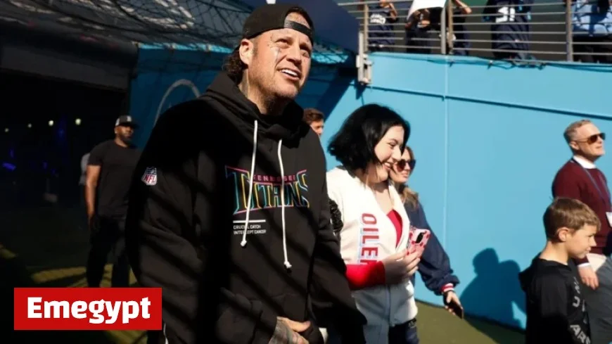 Jelly Roll Unveils New Look in Selfie Sans Iconic Beard