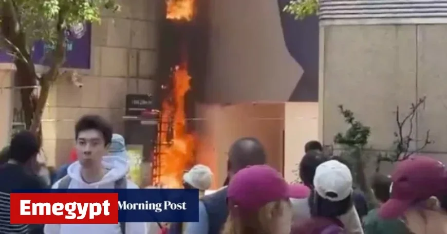 Hong Kong’s Lee Theatre Plaza Wall Catches Fire During Lunchtime