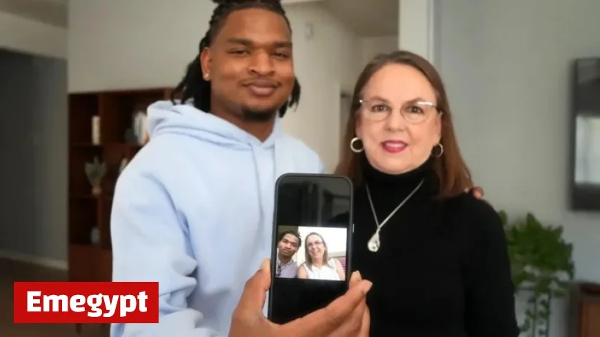 Stranger Joins Grandma’s Thanksgiving: A Decade-Long Tradition Continues