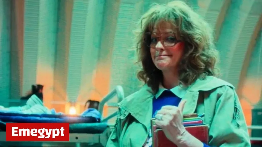 Meet the Actress Playing Miss Harris in Stranger Things 5