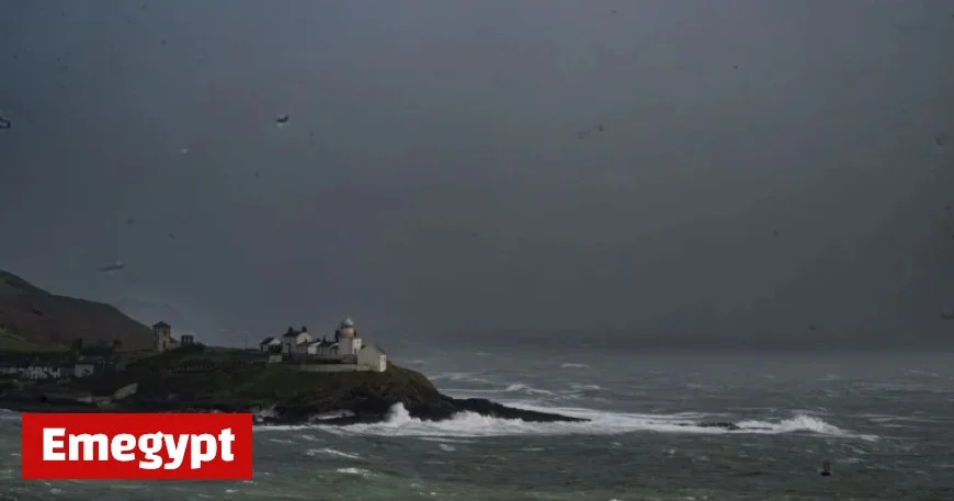 Ireland braces for thunderous storms and dropping temperatures this weekend