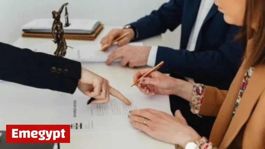 Emily Compagno Discusses Cult Psychology and Deprogramming with Expert Rick Alan Ross