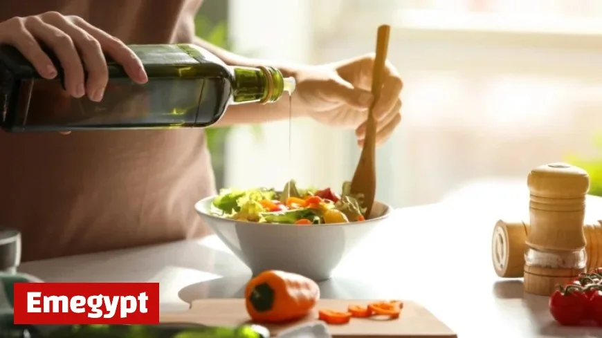 Nicolas Sarkozy and Carla Bruni Launch Popular Olive Oil Gift Set for Christmas