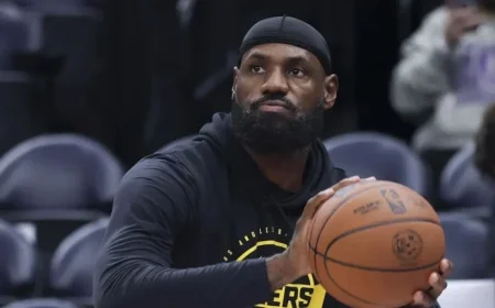 LeBron James’ Availability Tonight: Injury Update and Betting Implications for Suns vs. Lakers