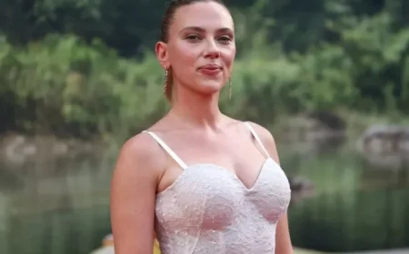 Scarlett Johansson Discusses Her Endorsement of Woody Allen