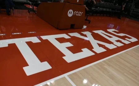 Texas Rises to No. 2 Behind UConn in AP Top 25 Rankings