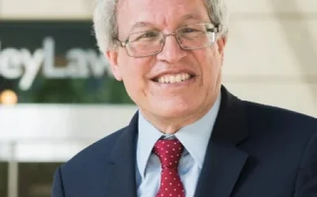 SCOTUS Evaluates Constraints on Presidential Authority to Dismiss Federal Officials