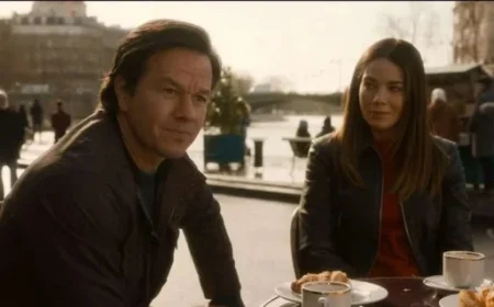 Michelle Monaghan Bonds with Mark Wahlberg Like Family