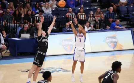 Lee Shines, Dominates in Victory Over Providence