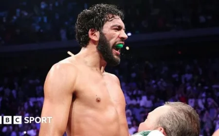 Hamzah Sheeraz Set for WBC Boxing Bout After Terence Crawford Stripped of Title